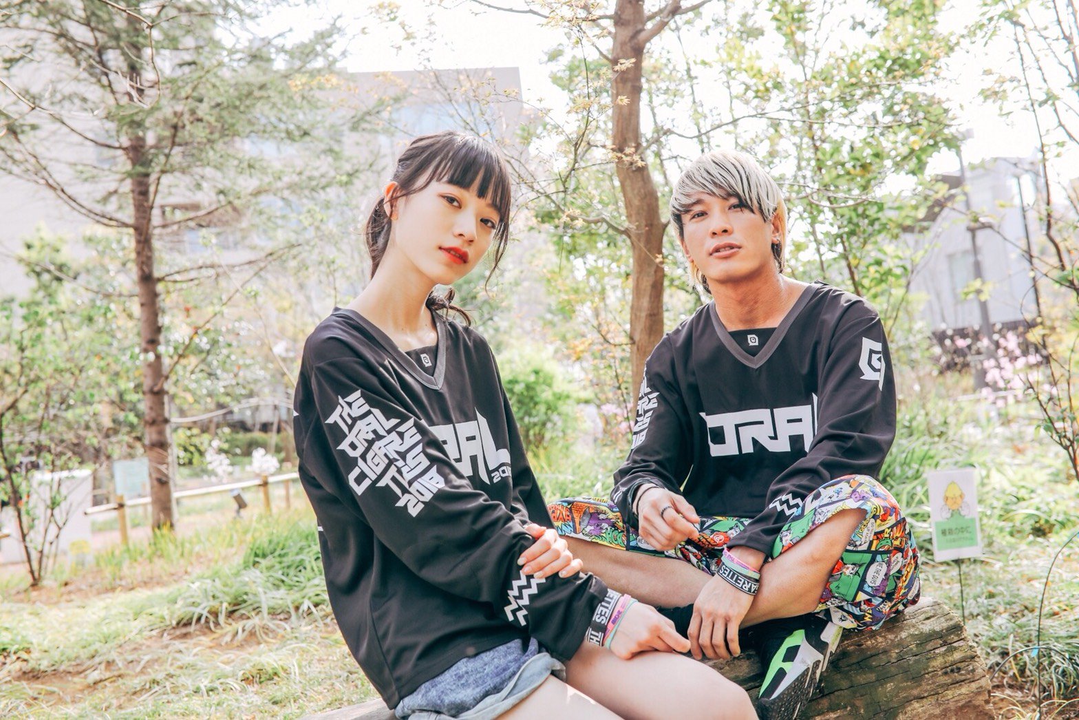 THE ORAL CIGARETTES フーディータオル、パーカー、ロンT 商品詳細ページ | THE ORAL CIGARETTES OFFICIAL SHOP | アー写