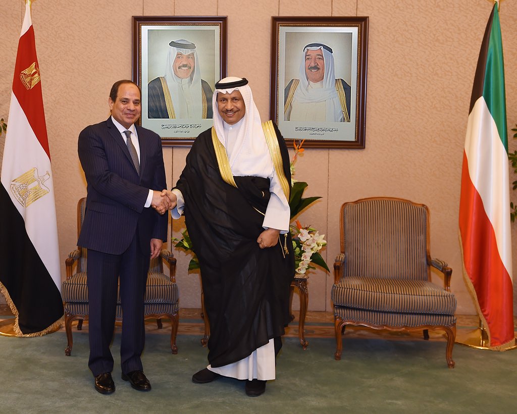 kaing_sameh's tweet photo. وبالمقابل أيضا، ستكون هناك اصوات قليلة ستتوعد وتنتفض ضد ما ستتخذة وانت اهل على مواجهتها حفاظا على سمعة البلاد وأهم من تلك التهديدات.
محمود عبد العزيز عشيش@mohamed allam 
#رابطة_شباب_مصر 
#الادمن_S_kaing https://t.co/6MgnWGJTU9