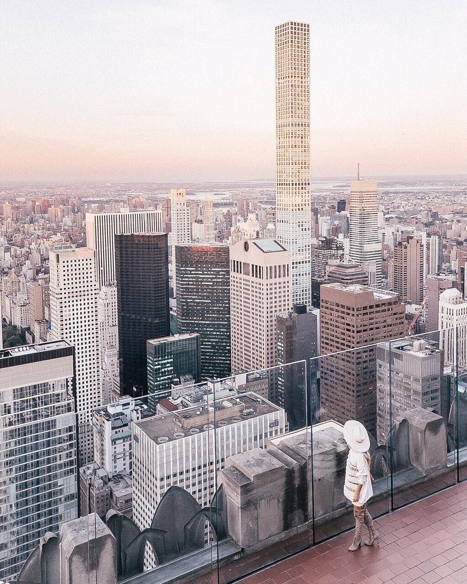 PhotosVertige's tweet photo. Visiter New York au moins une fois dans ma vie🗽🌃 https://t.co/4fvRzLF70A
