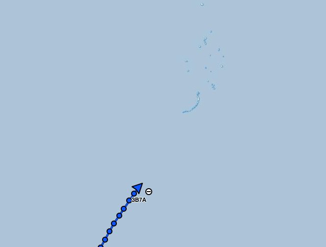 pileupdx's tweet photo. GoodMorning! #3B7A team underway to St Brandon! Good action from five stations using #SunSDR2 PRO in the 1st major all-SDR DXpedition. GL getting that new one! https://t.co/IaT6nKZjbp #hamradio #dx #SDR https://t.co/V3ZGkaj0jc