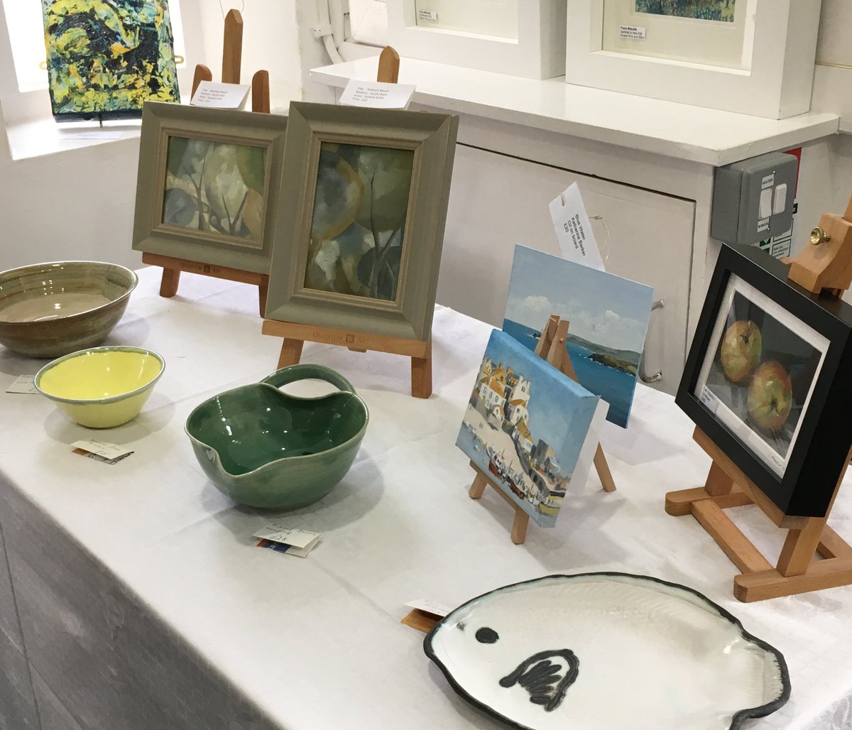 AMAArtists's tweet photo. AMA Pop-Up shop open for business!  Paintings, prints, collages, ceramics, textiles.  Fri, Sat, Sun, North Lodge, Leamington Spa, opposite @LeamSpaArtGall and @PumpRoomGardens All welcome. https://t.co/7LVR49wsrx