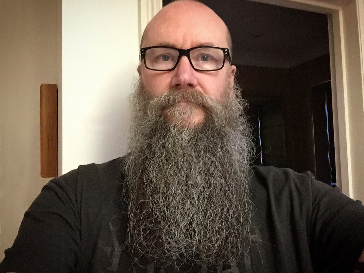 tbbclub's tweet photo. #FullbeardFriday with Rob Catlin @cheeeeze69 of Portsmouth, Hants #beards #BeardTweet #TBBClub #longbeard #wife #motorbikes #Harley #Tattoos Rob says, "Interests include football, real ale, music, motorbikes & beards! PortsmouthFC season ticket holder with my 2 sons, Joe & James" https://t.co/ttnFRLb5Nx
