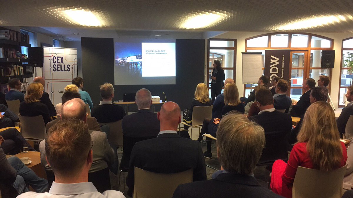 Ontbijt bij @VODW - volle zaal en volle aandacht voor <a href="/beatevandongen/">Beate van Dongen</a> #cexsells