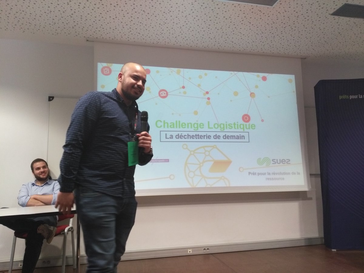 capi_agglo38's tweet photo. #CAPIEco Lancement du #Hackathon Logistic à la CCI Formation @ccinordisere. Un projet de l'@ENE_69  et du  @PilesLogistique  qui voit le jour pour la seconde fois avec le soutien du Pôle Métropolitain. #challengelogconnect18 https://t.co/dp0iYxfuJh