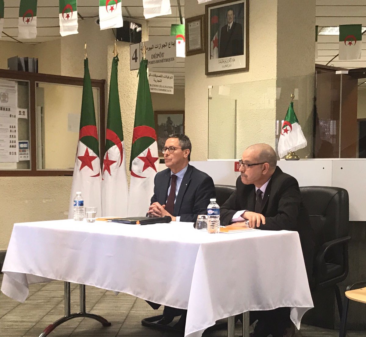 Abdelkader Mesdoua On Twitter Réunion Avec Le Personnel Du Consulat D Algerie à Saintetienne En Présence Du Consul Discussions Autour Des Méthodes Et Des Moyens à Mettre En Place Pour Améliorer Les Conditions