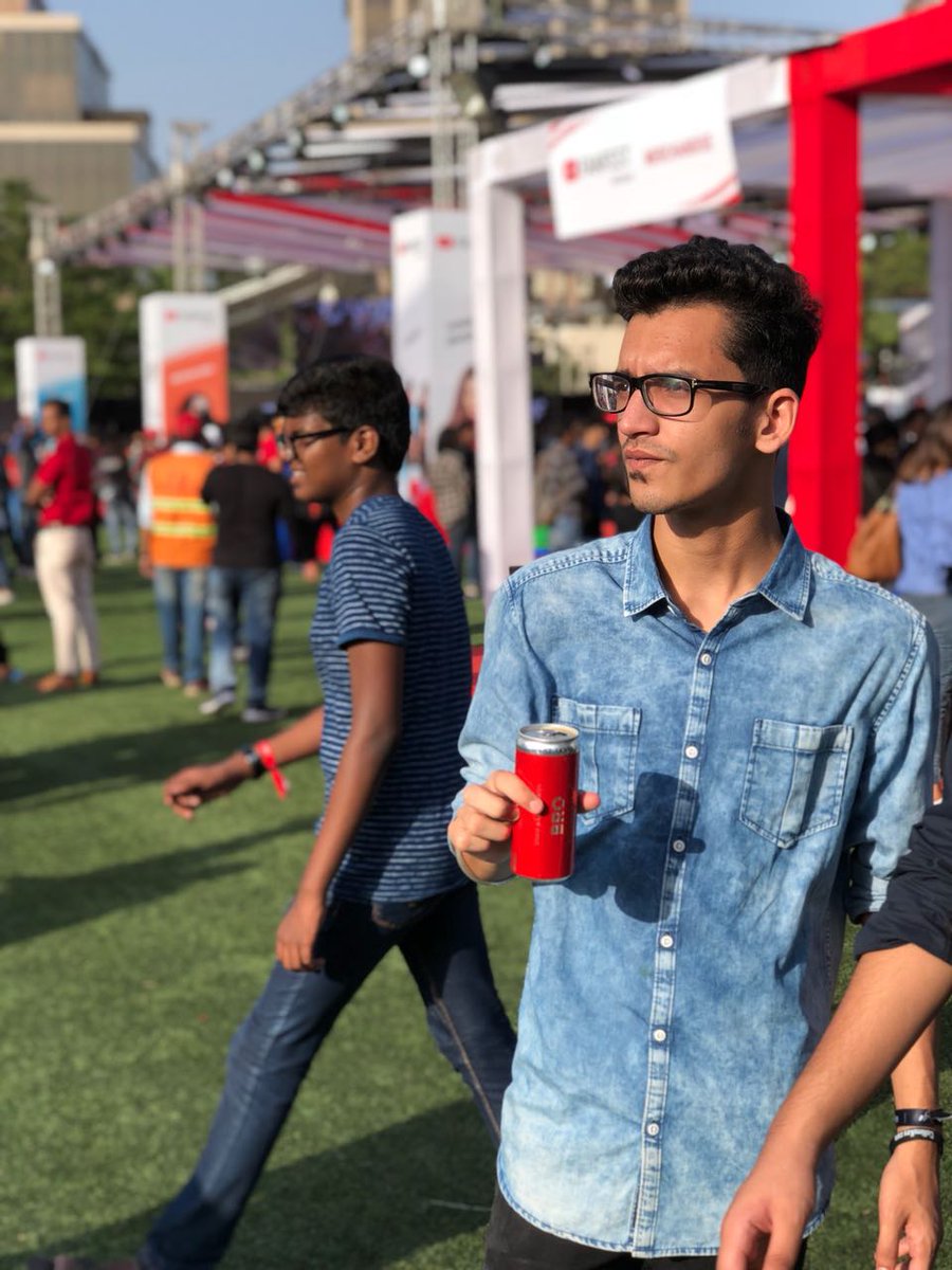 yashvig009's tweet photo. @nitin_cul @rgrocks50 @ChennaiIPL @mipaltan @CocaCola_Ind Yes definitely... Would #ShareACoke with my buddies @nitin_cul @SawantSoham @blessedkamal @RohanVig5 @Mayuresh_torres @BhaveshB107 @hemantw29 @narendra_2312 https://t.co/HdysShBl1D