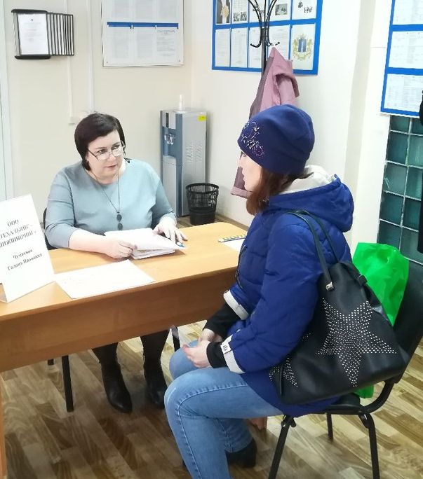 В  Заволжском районном отделе филиала ОГКУ КЦ
Ульяновской области в городе Ульяновске 
для  граждан  был организован  Выездной отдел кадров