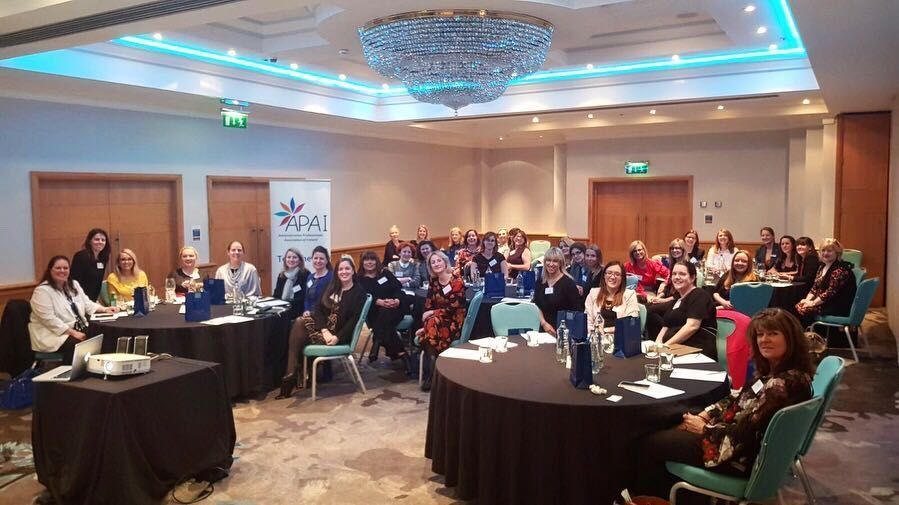 EA_Network_Ire's tweet photo. Networking events are a great way to meet like-minded peers. Join #theAPAI on 12 April for an evening of #networking with your fellow #EAs #PAs #OfficeManagers & #AdminProfs Don't worry if you're not yet registered, there's still time to get your ticket! https://t.co/e3MB8yWnfj https://t.co/Q2Lg5pPib4