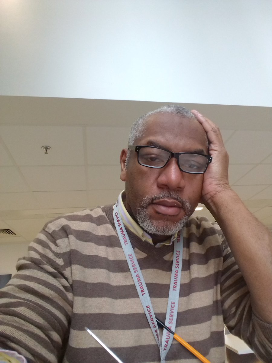 martinpgriff's tweet photo. Tired after another brutal night managing stabbed children. Proud to serve my community in this amazing unit, but wondering how many children have to die before we stop squabbling and invest in youth @NHSBartsHealth @duncanbew @DavidLammy @karlmercer @RossLydall @StGilesTrust https://t.co/TBxVANvBqa