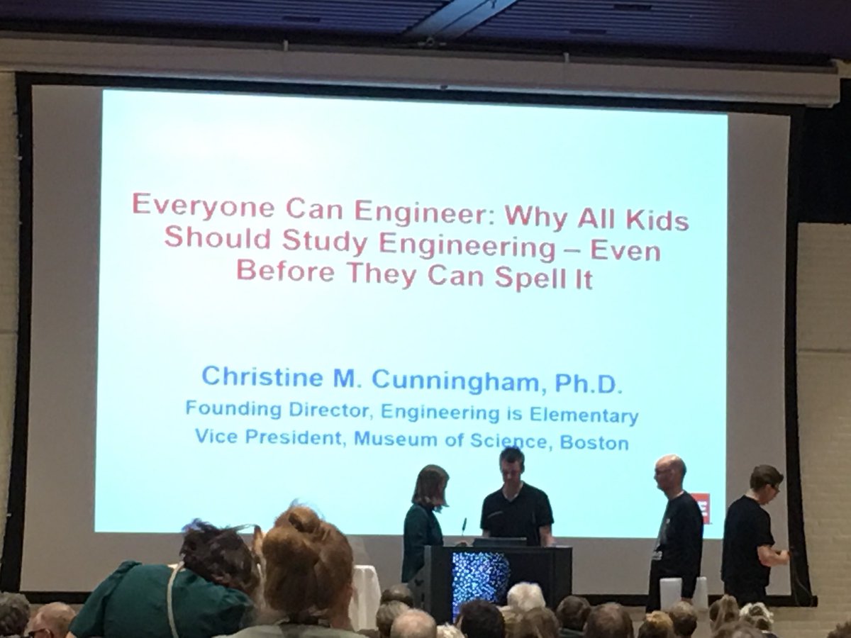 etfdk's tweet photo. Så er vi klar til keynote speaker @CunninghamEiE på #BBDK18. Glæder os til at blive klogere på Engineering #skolechat @MikkelBohm #uddpol https://t.co/AzH88WUxMn