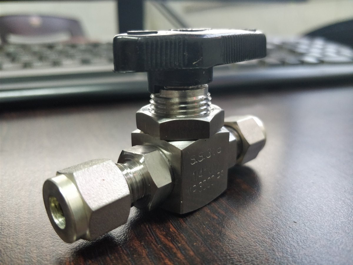 Kemlitepiping's tweet photo. #Ballvalve #stainless #steel #SS316 #Mounted #Valves #Industrial #Connectors #fittings #Kemlitepipingsolution https://t.co/bDLVDXQ0sC #gatevalves #globevalves #stainlesssteel #castiron #carbonsteel #alloysteel #seamless #pipes #flanges #slipon #weldneck #fittings https://t.co/ErUkWRa2Y0