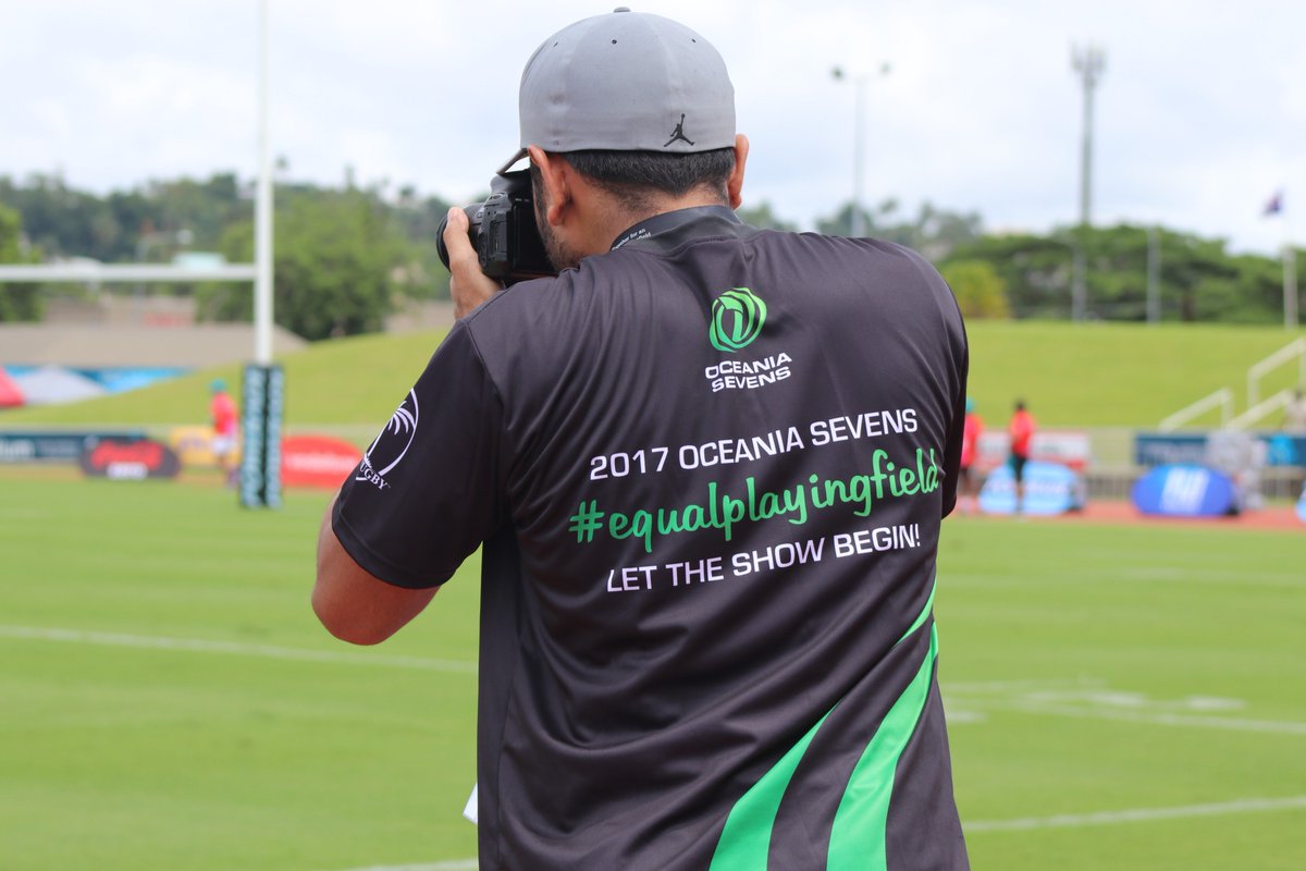 oceaniarugby's tweet photo. On #IDSDP2018 #OceaniaRugby celebrates our partnership with @unwomenpacific to create an #equalplayingfield 

📸UN Women Asia and the Pacific &amp; Oceania Rugby https://t.co/fl5zc1sd4e