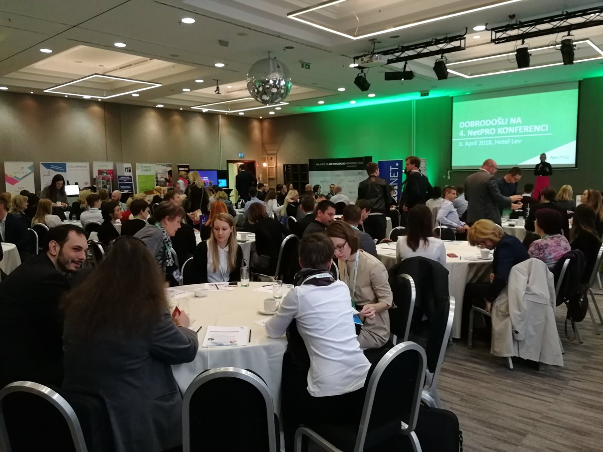 BiziSi's tweet image. Prve utrinke s konference #NetPRO si lahko ogledate na Siol.net, ki je tudi medijski partner konference. bit.ly/2GBMInv