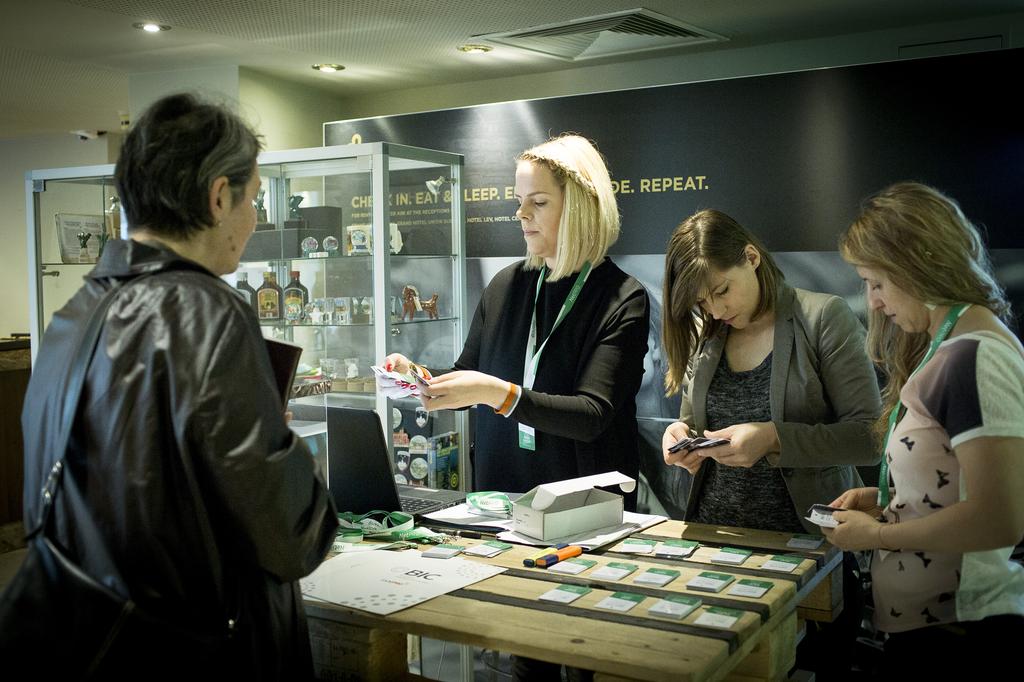 BiziSi's tweet image. Prve utrinke s konference #NetPRO si lahko ogledate na Siol.net, ki je tudi medijski partner konference. bit.ly/2GBMInv