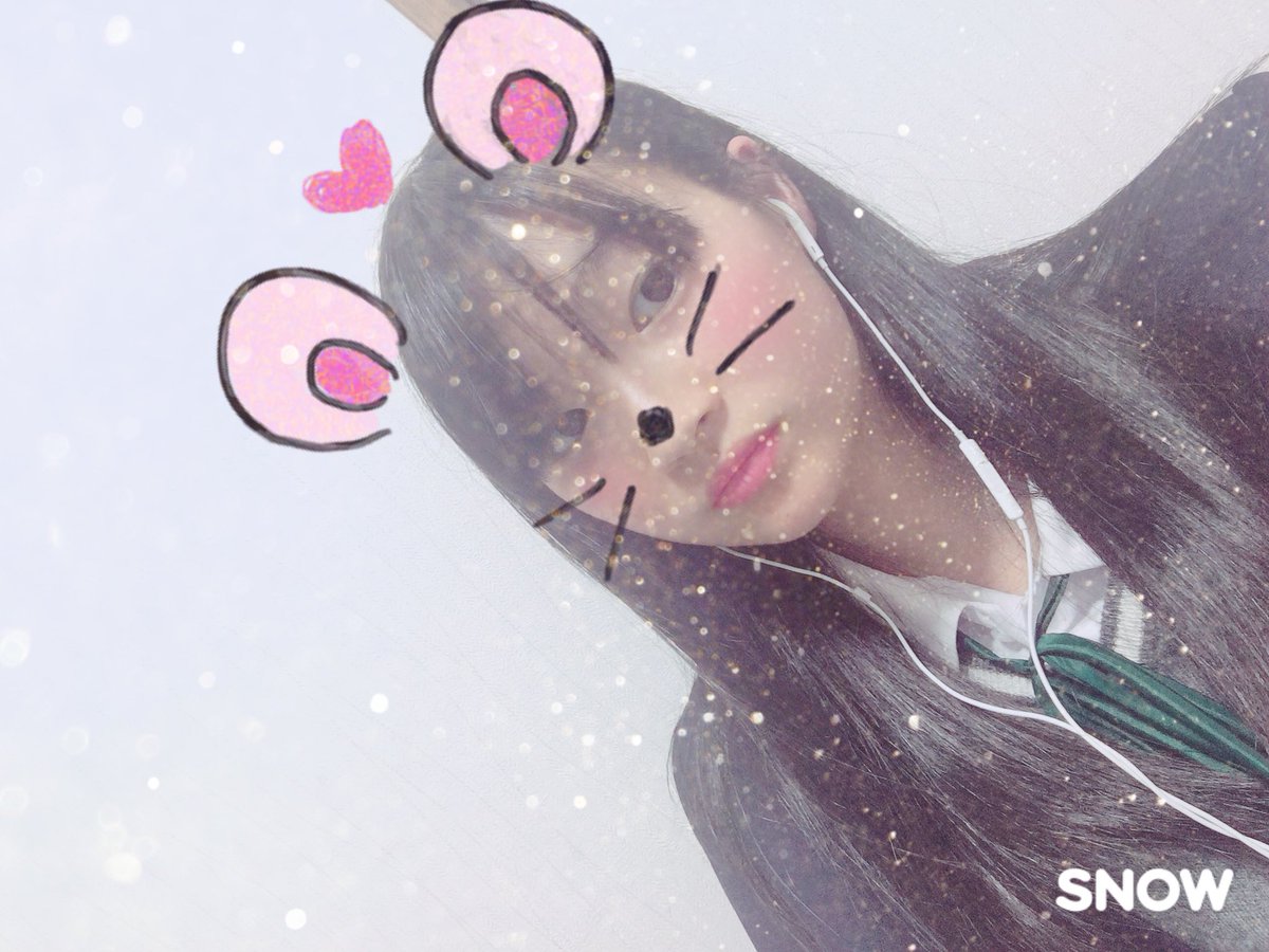 nyan__0129's tweet photo. お久しぶりのタグ👏👏
音楽聞きながらの、制服😳

またRT、いいねお願いです🙏☺️

#雰囲気嫌いじゃないよってひとRT 

#いいなと思ったらRT 

#1ミリでもいいなと思ったらRT 

#とりあえず見た人RT 

#中高生RT 

#見たことあるよって人RT https://t.co/fTkHjNVEbd