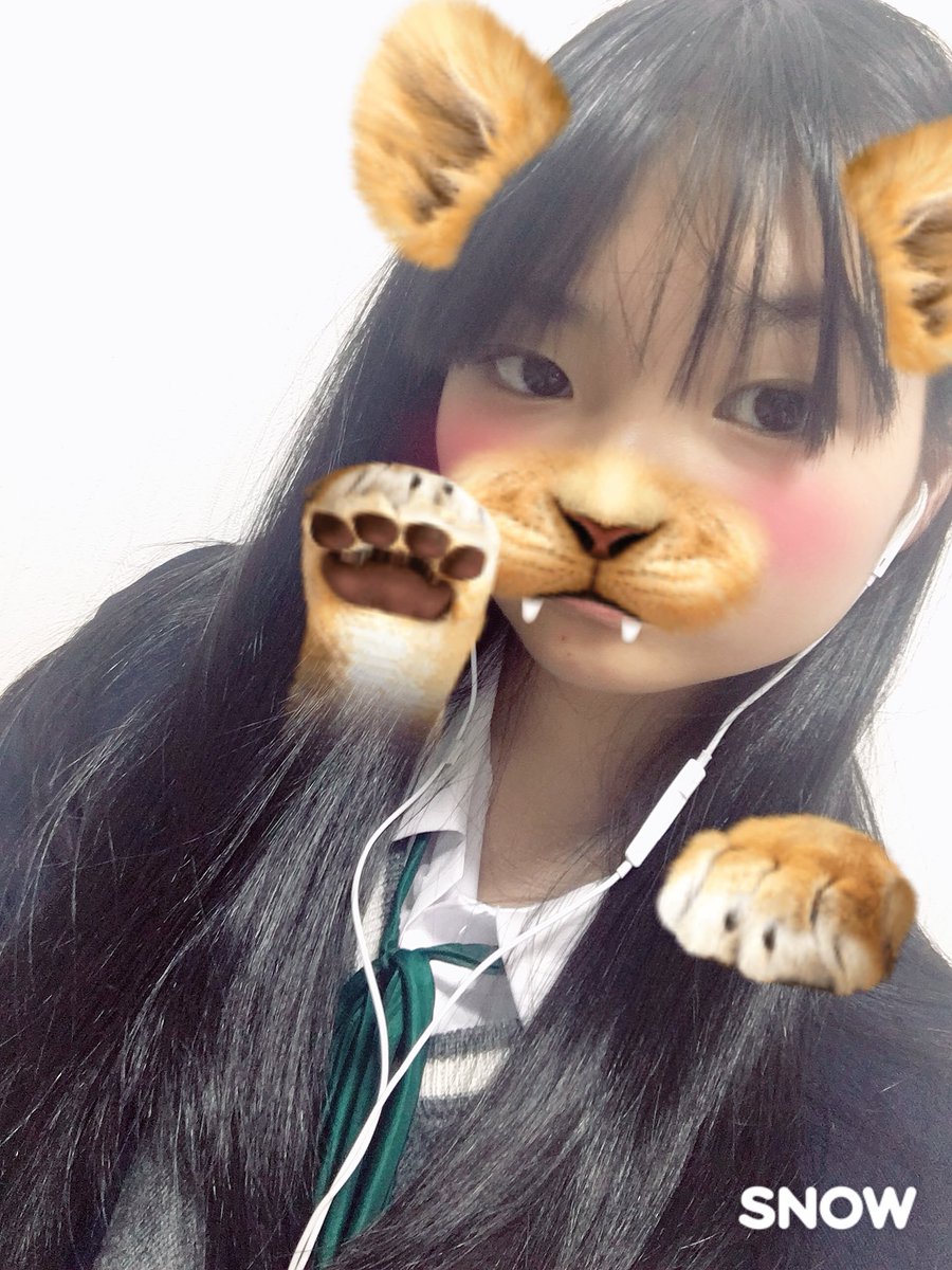 nyan__0129's tweet photo. お久しぶりのタグ👏👏
音楽聞きながらの、制服😳

またRT、いいねお願いです🙏☺️

#雰囲気嫌いじゃないよってひとRT 

#いいなと思ったらRT 

#1ミリでもいいなと思ったらRT 

#とりあえず見た人RT 

#中高生RT 

#見たことあるよって人RT https://t.co/fTkHjNVEbd
