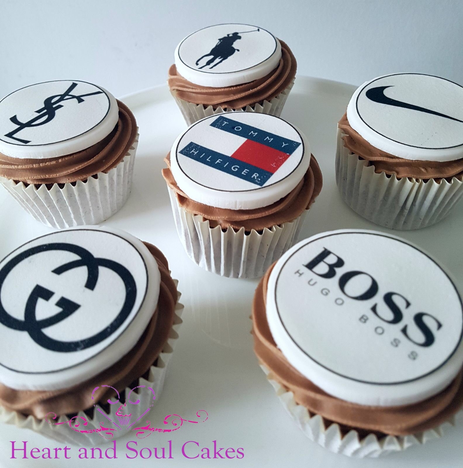 ذهب أقصى البيرة Hugo Boss Cake Toppers Yogawithbank Com