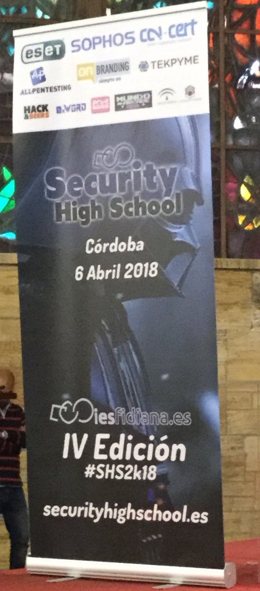 oJurado1010's tweet photo. Agradecer a los que hacen posible #SHS2k18 a los ponentes y a los patrocinadores https://t.co/DKz74p993g
