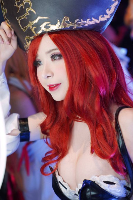 Twitterのコスプレ画像48