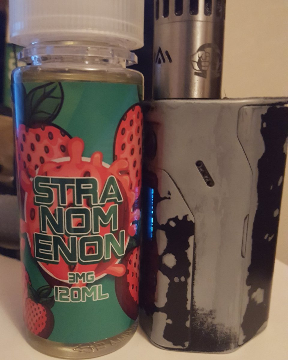 Colwyn80's tweet photo. Still rocking an original og reuleaux and alliance v2. #vape #vaping #vapelife #joyetech #vapelyfe #subohm #kanger #mechmod #mechmods #boxmod #subohmclub #subohmlife #vapeon #aspire #eleaf #dripper #drippers #clouds #cloudchasers #oklahoma #oklahomavapers #reuleaux #stranomenon https://t.co/mX8AOku6tl