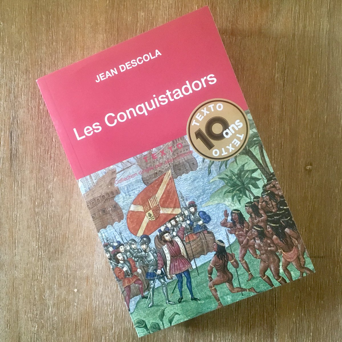 H_dSV's tweet image. Je débute aujourd’hui ce #livre sur les conseils de @udarejl :) #VendrediLecture #LeLivreEnsemble