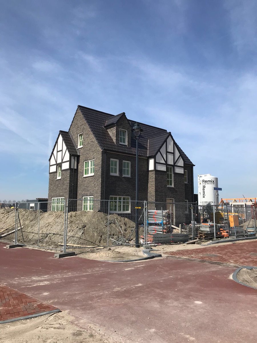 In opdracht van <a href="/Tizobouw/">BouwmaatschappijTizo</a> weer een mooi project gestart te Hoofddorp...