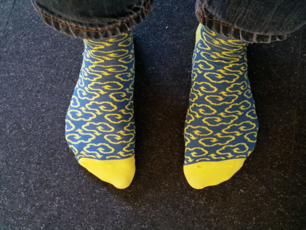 thking's tweet photo. I am proud to present the latest release of #decixsocks: @DECIX DirectCLOUD #interconnection #peering #community #cloudconnect https://t.co/Jo6IbZHohu