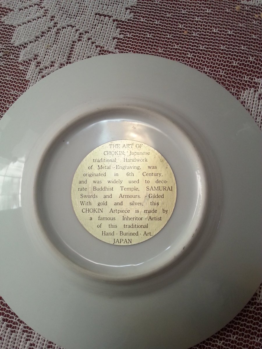 0063db's tweet photo. 24kt trimmed Collectors Plate - mini plate - Art of Chokin https://t.co/LZ4SZ7Vmt2 #Etsy #CoArtDesigns #MiniPlate https://t.co/CVv5O458A0