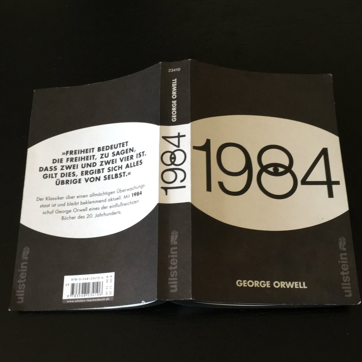 haasberlin's tweet image. nur mal so: @swr3 diskutiert #Sportpflicht in Unternehmen - ich lese gerade #Orwells 1984 - da wird täglich Pflicht-Sport getrieben, aber auch der 2-Minuten-Hass... #Selbstbestimmtheit