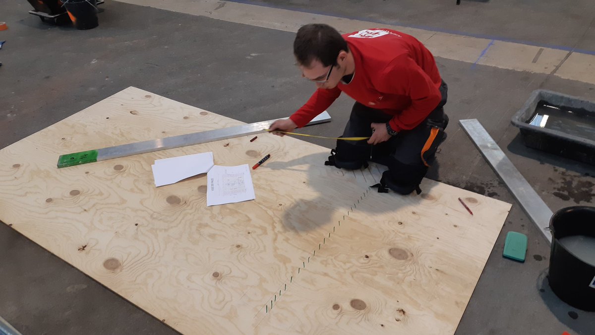 LMThomasPesquet's tweet photo. Venez encouragez nos élèves aujourd'hui au Parc expo de Caen !!!
#laroquelle #lessapins #OlympiadesdesMetiers 
Maçonnerie, Taille de Pierre, Mode https://t.co/sK0oKQN4dI