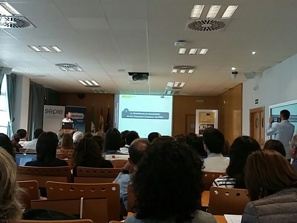 learningtex's tweet photo. @learningtex in #Sevillahoy with @sepiegob @Study_in_Spain how to communicate and disseminate our #ErasmusPlus KA project. @citeve @ANTECUIR @aitex_es @UPVCampusAlcoy #MOOC #Europe #Internacional https://t.co/hzvD3ESXBa