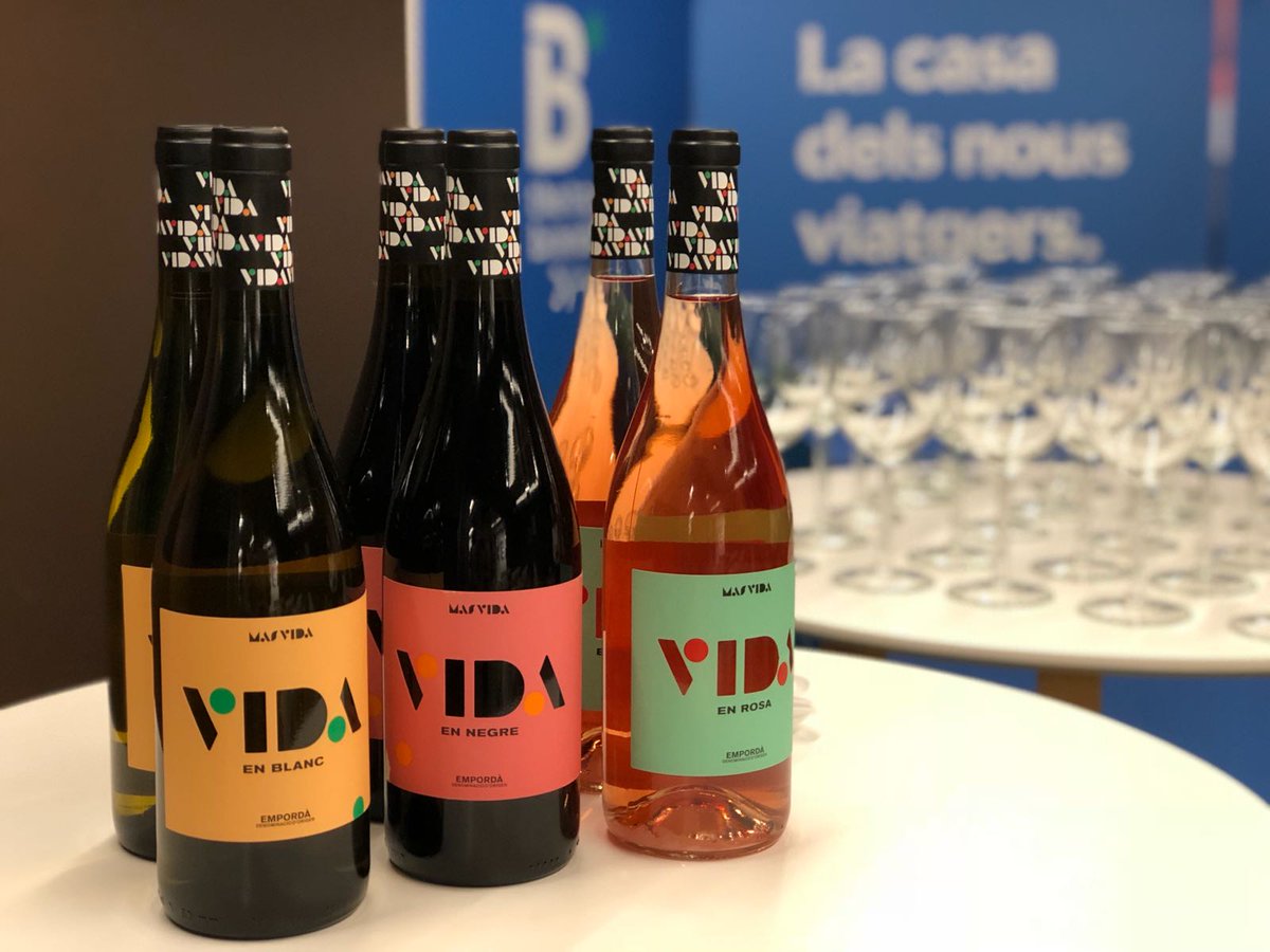 masvidaceller's tweet photo. Gràcies a tots els que ahir vau apropar-vos a @xperiencebcn . És un gust poder compartir el que fem amb tots vosaltres. Un brindis (amb #masvida, per suposat) a la vostra salut! https://t.co/hv8huHufcu