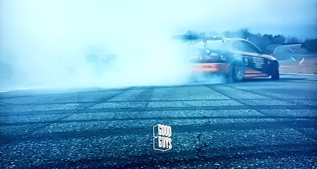 PironTristan's tweet photo. Hey @TheDarkPixel &amp; @yjahier !

Nous avons raté les #Drifts en #bmw au #ces : passez au #LavalVirtual &amp; essayez les #drifts du studio #goodguys en #AR / #VR !

https://t.co/CwiajaAUvn 

C'est exceptionnel !

#FrenchTech #LavalFrenchTech https://t.co/v3miycCflM