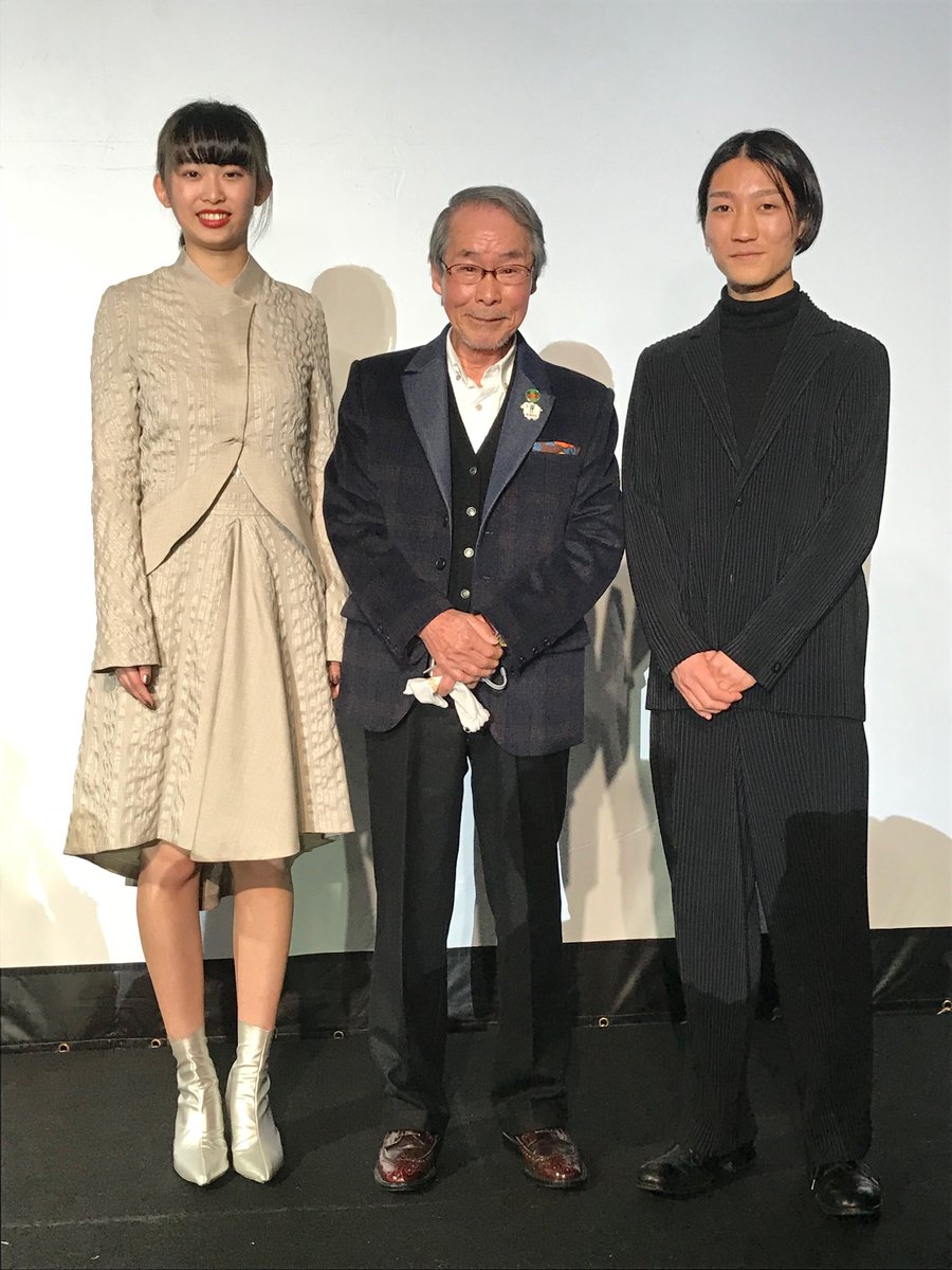 愛知文化服装専門学校 Sur Twitter 翔工房にアパレル科2年 小山潮くんが参加しました 一宮の技術者の方にご協力いただきテキスタイルを作っていただきました そのオリジナルの布でデザインした服を製作し ファッションショーに挑みました 愛知文化服装専門学校