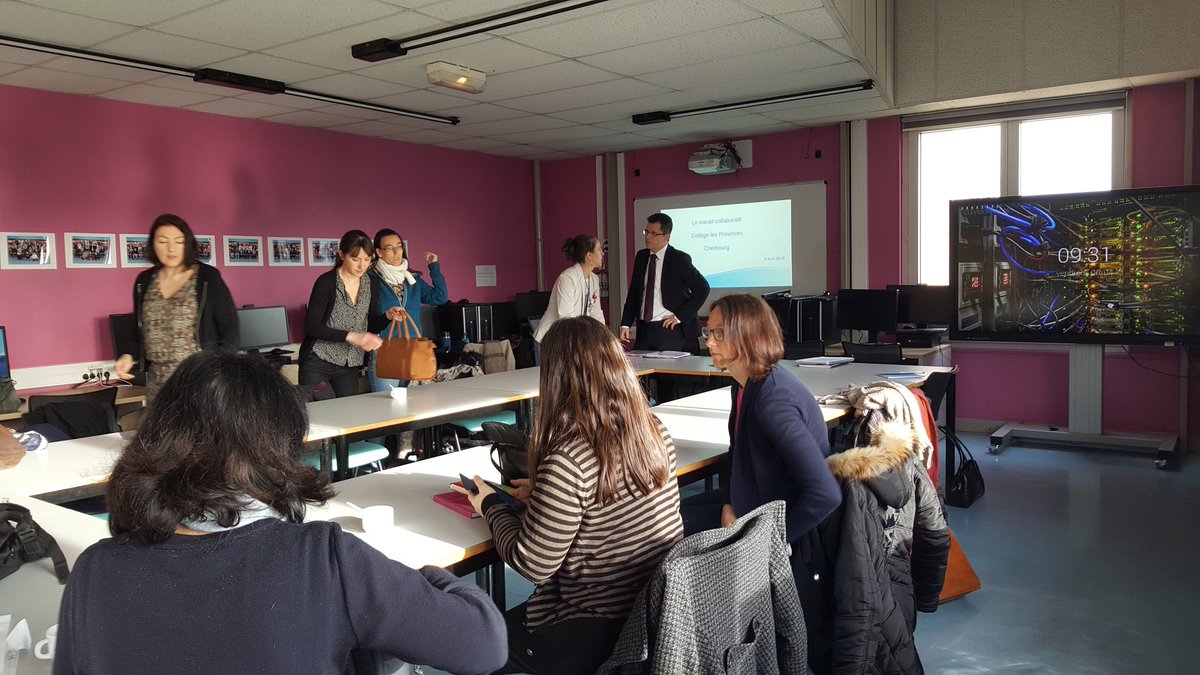 PFize's tweet photo. Journée de formation interdegrés interdisciplinaire au REP + des Provinces :   Faire collaborer les élèves, travailler en équipes, contribuer à un mooc
 Education Prioritaire laboratoire pédagogique Formation hybride @acCaen @xgauchard @HeleneDargagnon @Denis_Sestier https://t.co/ovcrP0GFxD