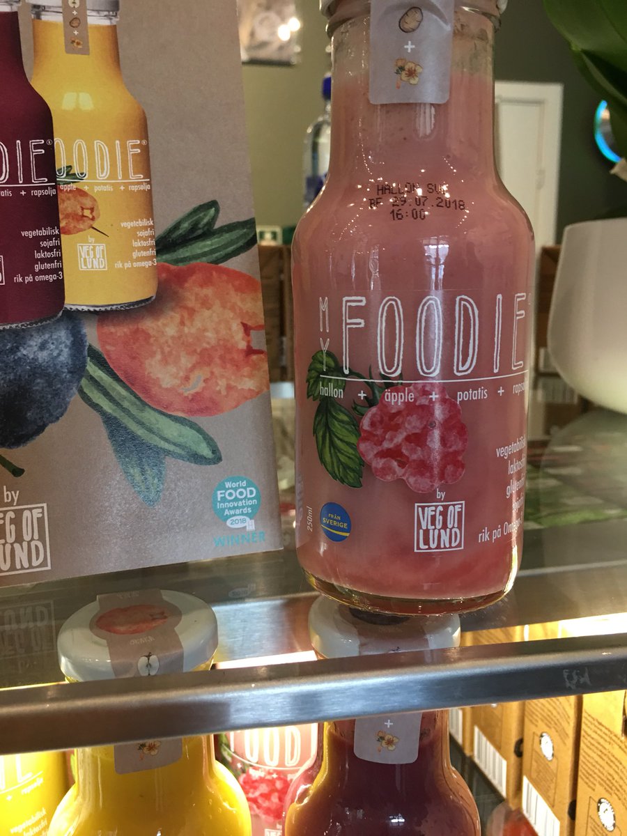 svenssonprepper's tweet photo. #vegetabilisk #laktosfri #glutenfri #sojafri Trodde inte det kunde smaka så gott med potatis i en #smoothie Den här kommer att drickas igen om jag befinner mig i #Lund Bra med #närproducerat #vegoflund https://t.co/tcgHDO8hLI