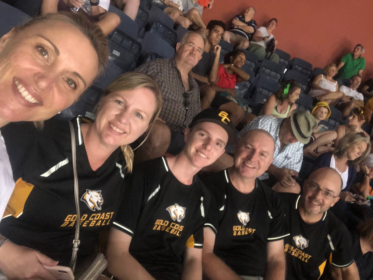 SimoneCalver's tweet image. #GC2018Basketball GC Cougars LLBaseball in town lucky to be here seeing the Boomers in action