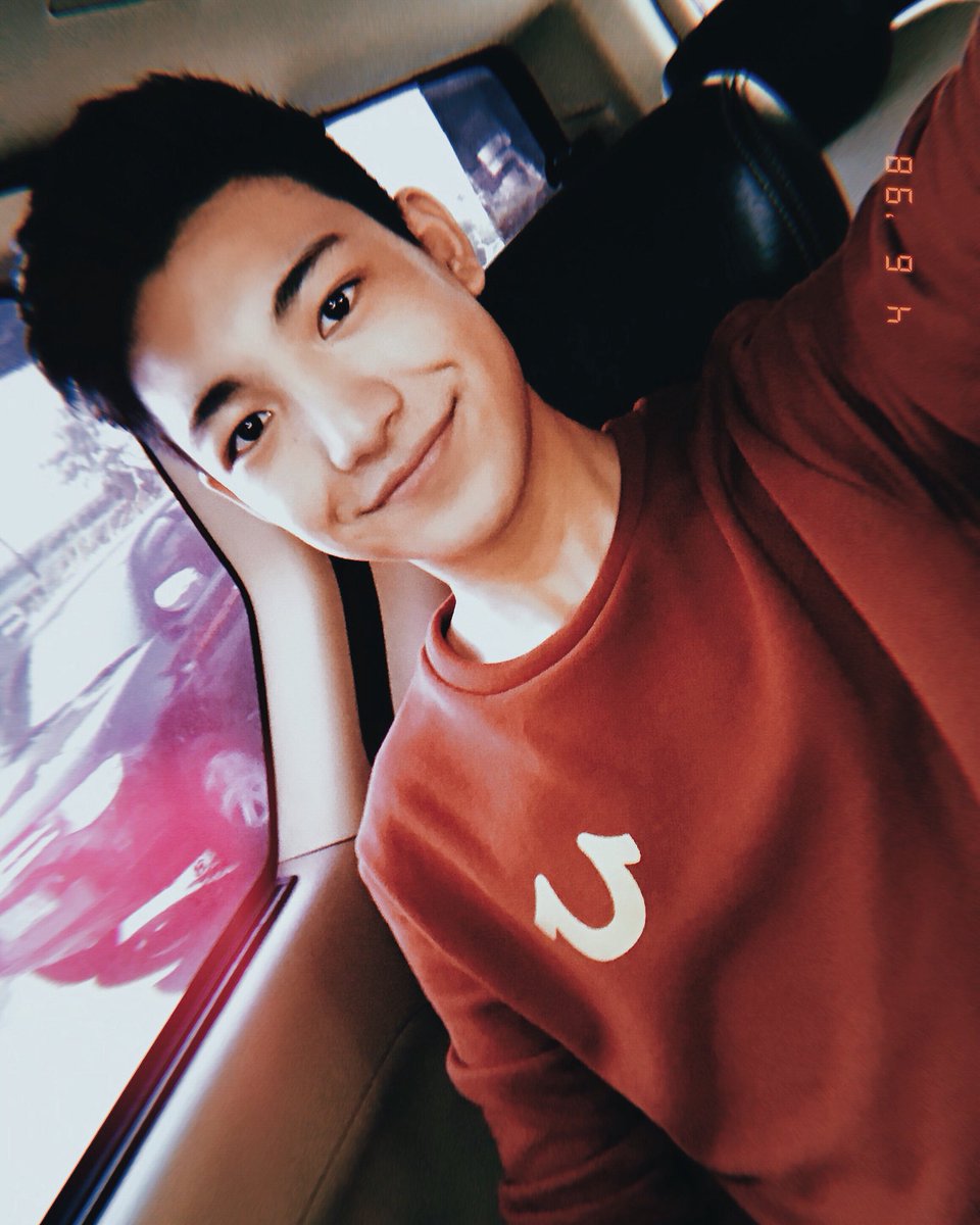 Espanto2001's tweet photo. Get this shirt only at #SurplusPH! #GreatFashionFinds #Style #Fashion #Clothes @SurplusPH https://t.co/RVExJQUrd1