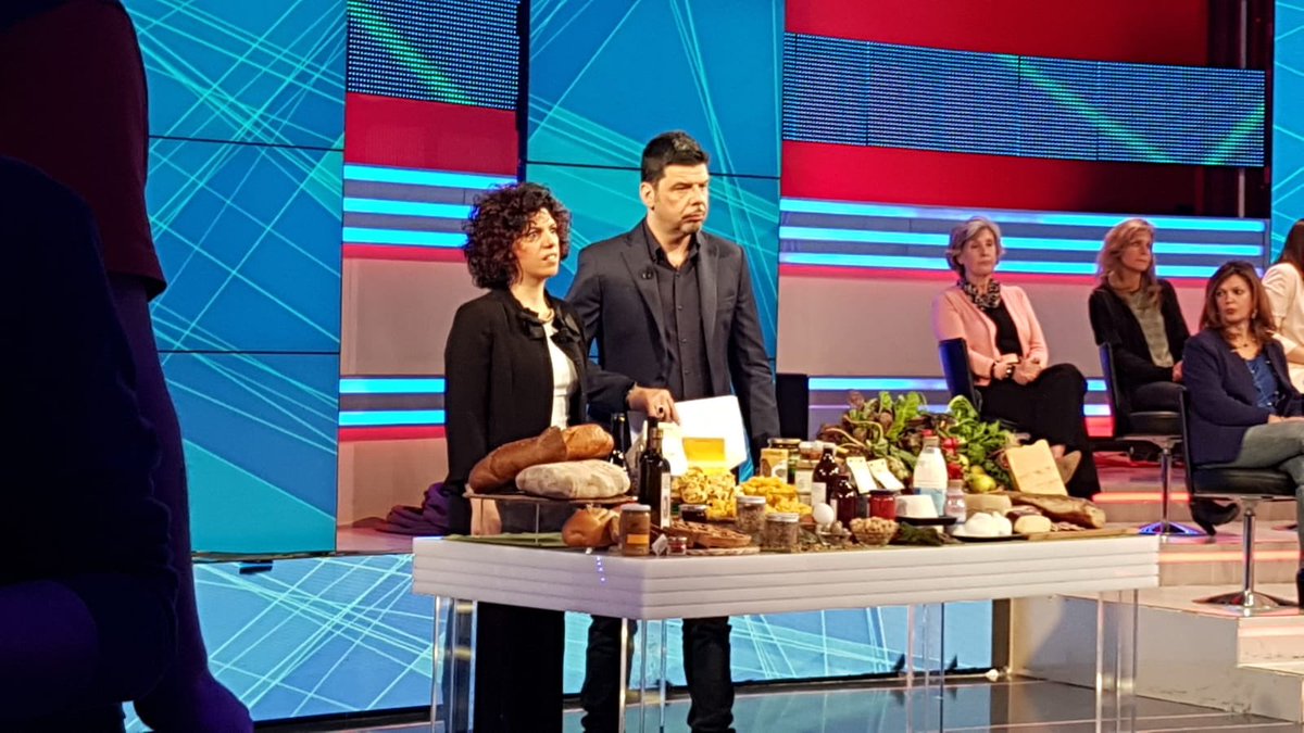 Il successo dei mercati degli agricoltori di <a href="/campagnamica/">Campagna Amica</a>: ne parliamo stamattina a @mimandaRai3