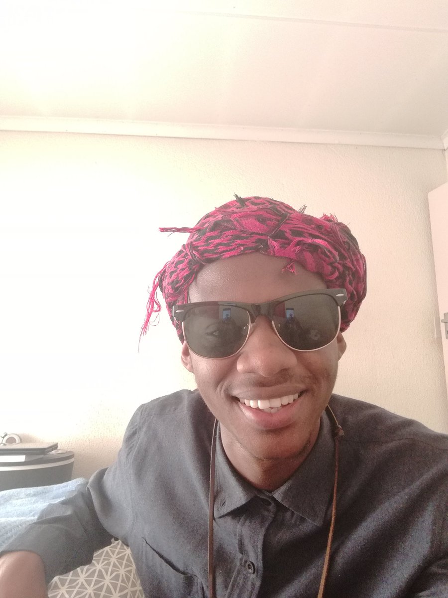 CollenMorepa's tweet photo. #RIPWINNIEMANDELA #AllBlackWithADoek #MamaWinnie To My Colored Xhosa Granny ✊🏾 https://t.co/MWwX47m5Kl