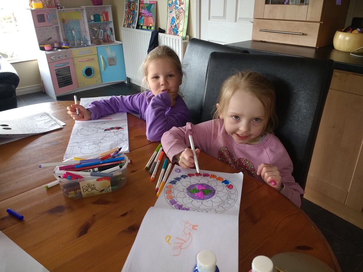 lynseyevans09's tweet photo. Having such fun on our #EasterHols just lovely having time! #KiddiesFun https://t.co/8TPFwAAWHQ