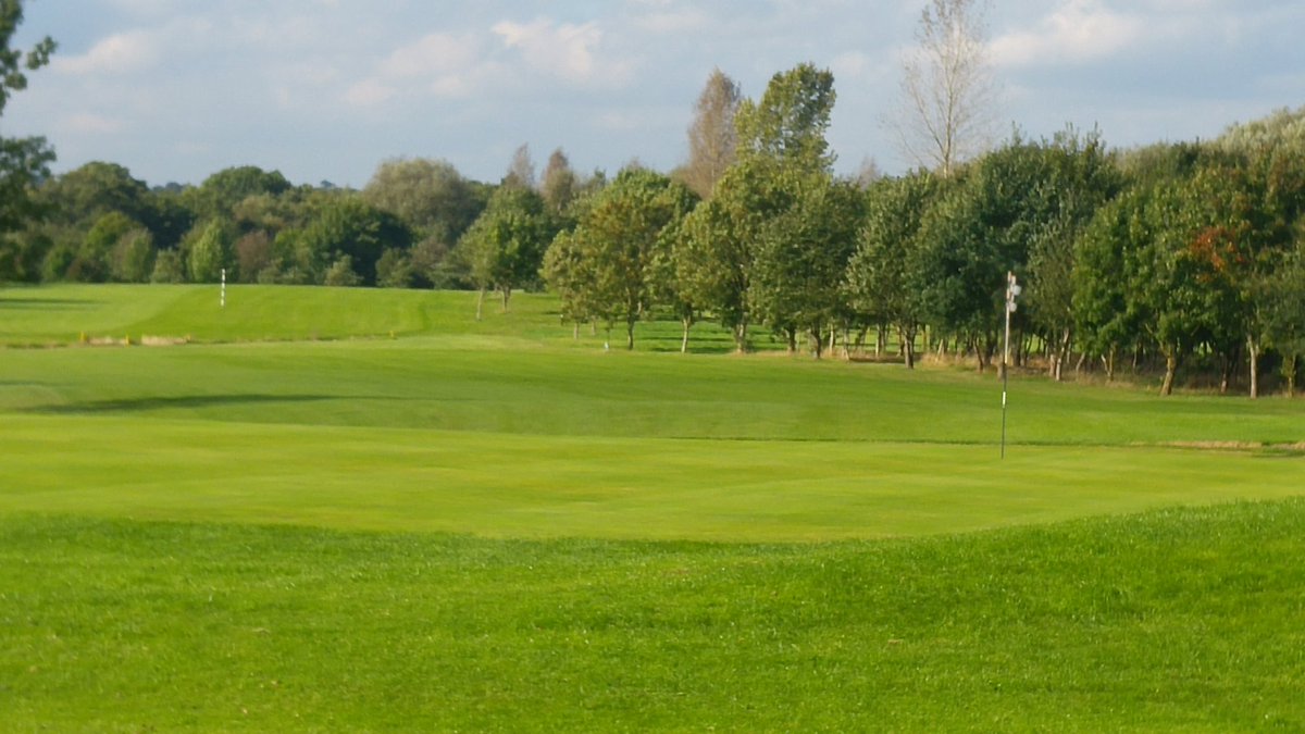 NortonBridgeGC's tweet photo. Front 9 holes open no buggies footgolf open https://t.co/KGDLpdT33X