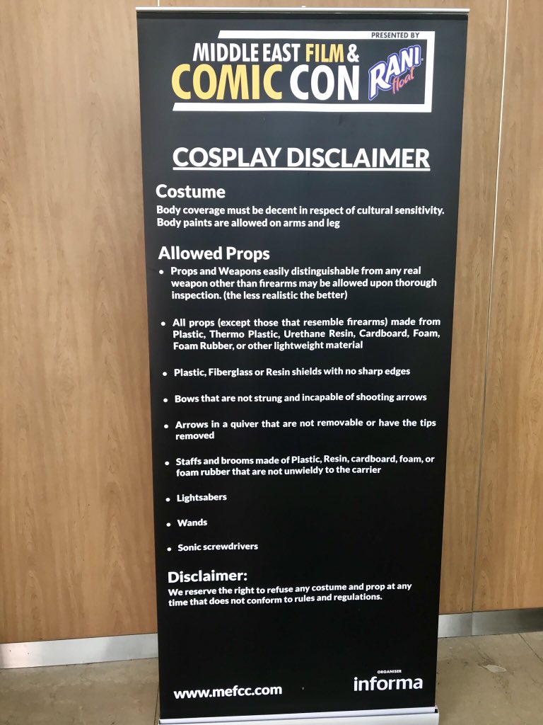 alvaroperezr's tweet photo. Cosplay con respeto, sin enseñar mucho, la pintura está permitida en brazos y piernas. Y tranquilidad, se pueden meter los destornilladores sónicos #MEFCC #LostInDubai https://t.co/YZI0VHk29S