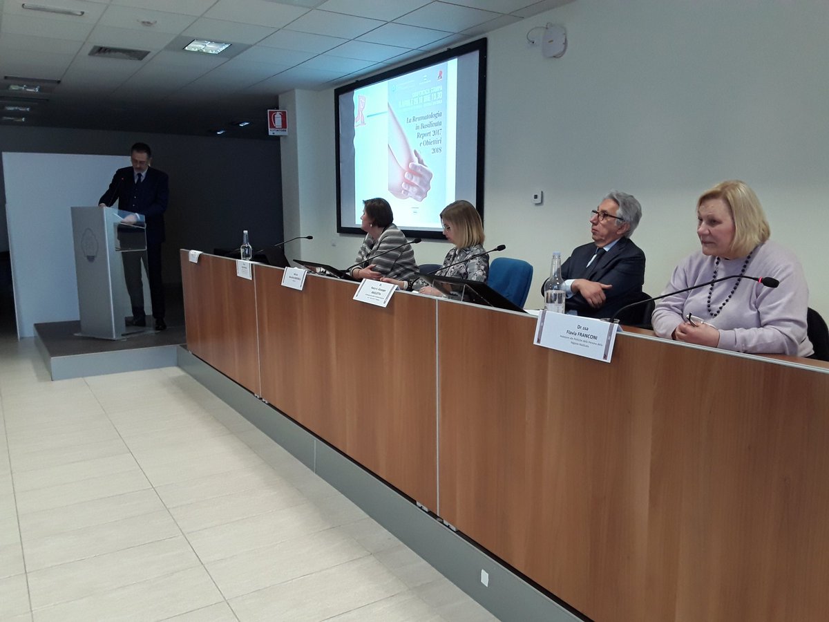 Franconi: sono molte le best practices mediche della #Basilicata nonostante i piccoli numeri. Il mantra è fare rete <a href="/marcepittella/">Marcello Pittella</a> <a href="/rocco_ma/">rocco maglietta</a>