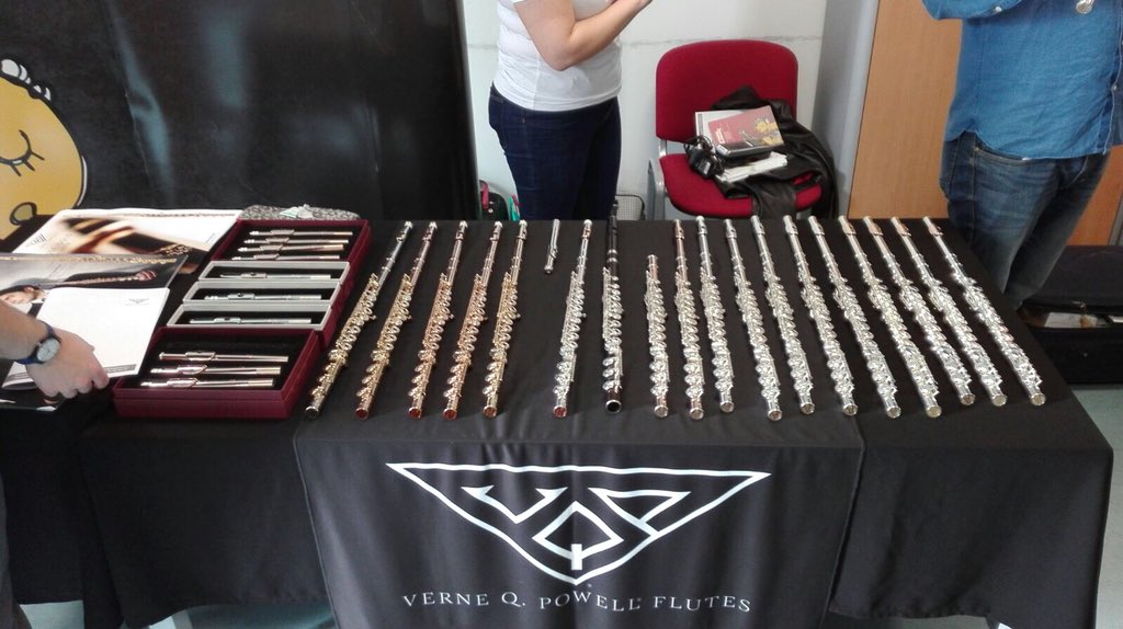 Ya estamos en la Convención de la AFE con <a href="/Powell_Flutes/">Powell Flutes</a> #WeAreVQPowell #enganxatealamusica