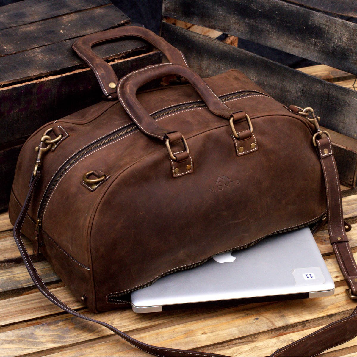 MONT5TEAM's tweet photo. another 5 star rating! ★★★★★
"Excellent quality. Really beautiful bag. Was a gift to my husband, and he loves it. " contemporaryfix https://t.co/bgBKcDAS5r
#etsy #MONT5 #leatherduffel #weekendbag #travelbag #leatherbag https://t.co/GmRyeo0hgp