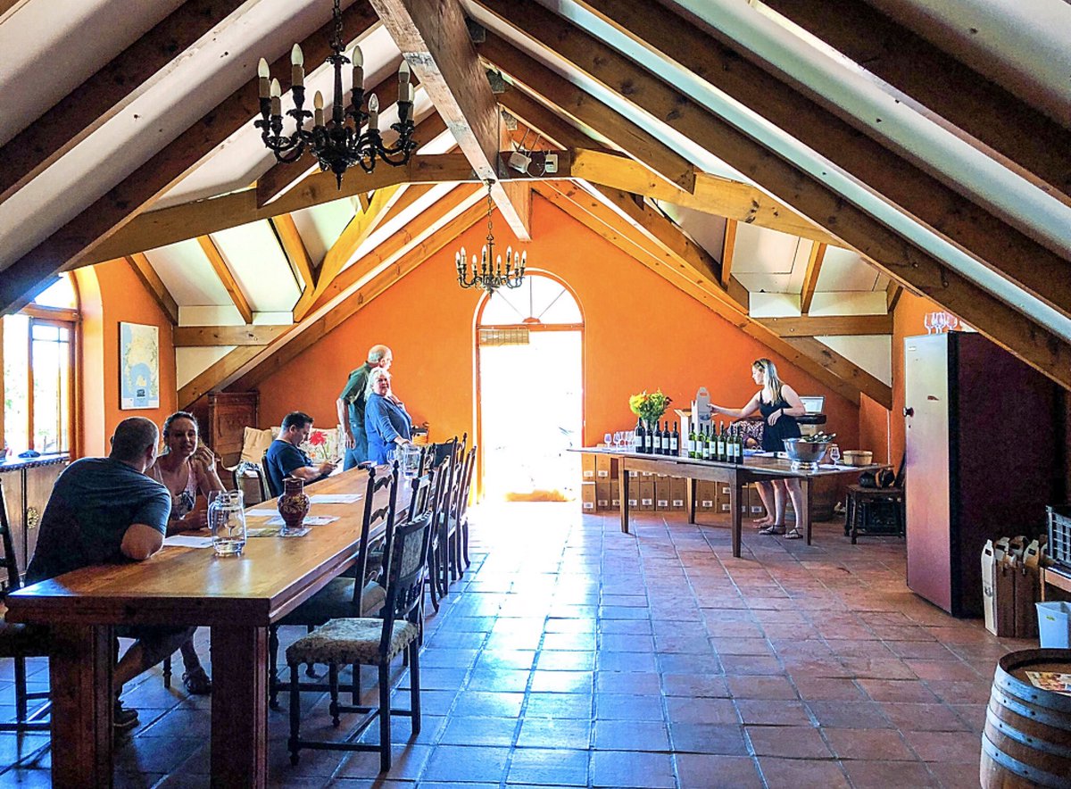 ScrupulousDuo's tweet photo. 🌟[NEW BLOG POST]🌟

Onderkloof Estate - What a gem!

📝 Read all about Onderkloof on our ScrupulousDuo website:
https://t.co/Z7oaKR5Kus

#OnderkloofWine #Somerset #winetasting #wineblogger #discoversawine #visitHelderberg #capetown #scrupulousduo https://t.co/YLVKHElikQ