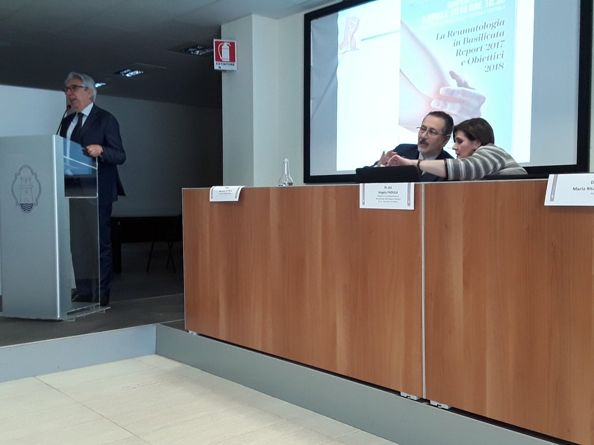 L'impegno del dg  <a href="/rocco_ma/">rocco maglietta</a> entro 100 giorni inaugureremo l'Irel naturalmente dedicato a Ignazio Olivieri #Reumatologia <a href="/marcepittella/">Marcello Pittella</a>