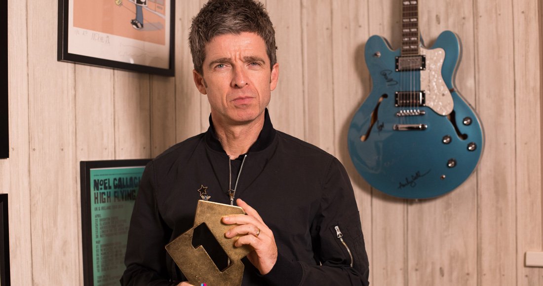 officialcharts's tweet photo. The best-selling vinyl of 2018 so far, including @NoelGallagher, who takes the top spot with It's A Beautiful World! Full Top 40: https://t.co/9VD338iT6d https://t.co/dAXOj3DHW3