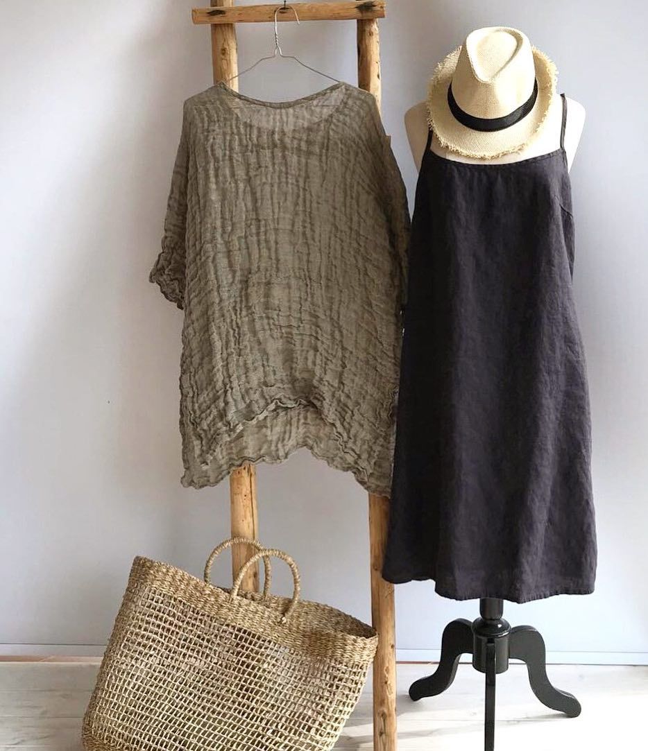 linenbee's tweet photo. This lovely set of black slip dress and natural gauze linen tunic were shipped off today to a dear client in USA. We love this combination- its summery, casual but also full with style. Link in the bio for the gauze tunic ❤️ #linen #linenbee #linenbeeshop… https://t.co/GrakrfJZVt